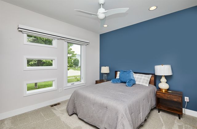 1008 NW Orchard Drive, Ankeny, IA 50023