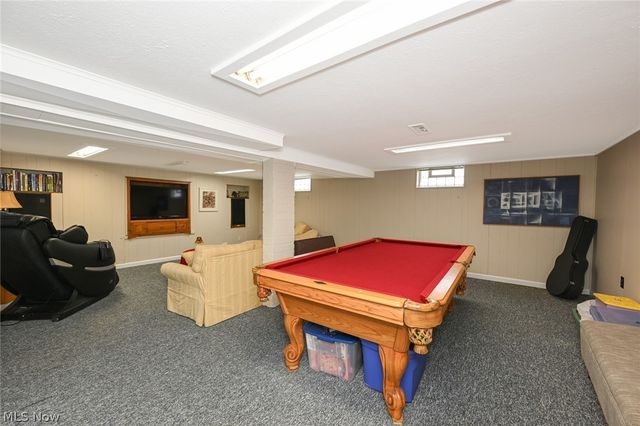 169 Kempton Drive, Berea, OH 44017