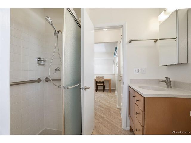 522 E Caley Dr, Centennial, CO 80121