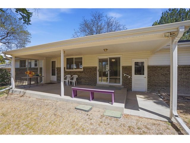 522 E Caley Dr, Centennial, CO 80121