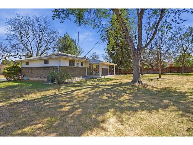 522 E Caley Dr, Centennial, CO 80121