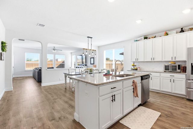 628 Able Bluff, Cibolo, TX 78108