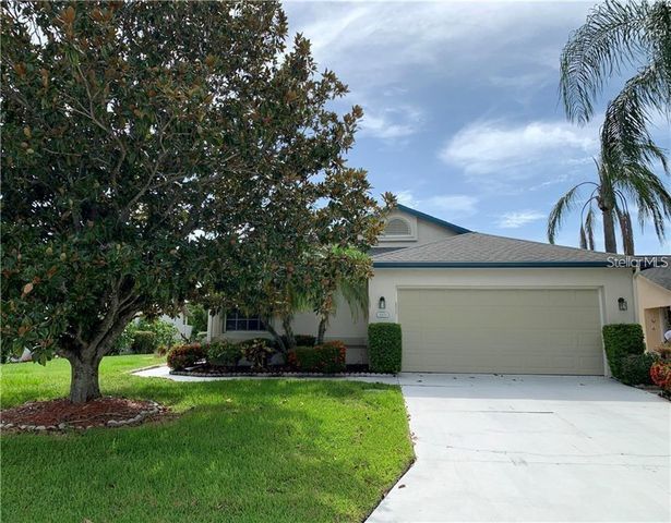 4810 RAINTREE STREET CIRCLE E, Bradenton, FL 34203