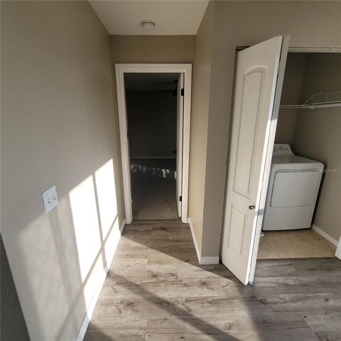 5160 CONROY ROAD 1422, Orlando, FL 32811