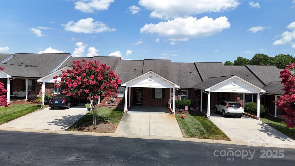 3870 Sage Court, Denver, NC 28037