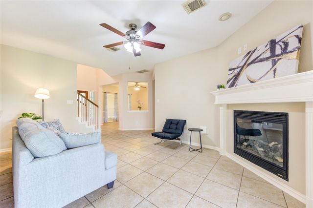 818 Laurel Green Road, Missouri City, TX 77459