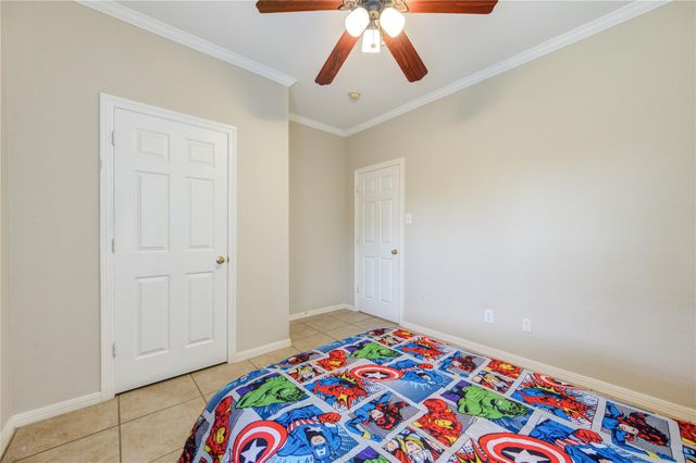 818 Laurel Green Road, Missouri City, TX 77459