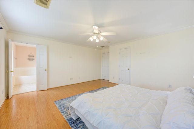 818 Laurel Green Road, Missouri City, TX 77459