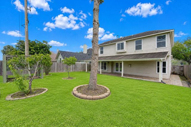 818 Laurel Green Road, Missouri City, TX 77459