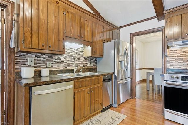 18 Cypress RD, Portsmouth, VA 23701