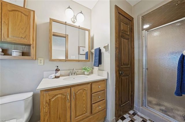 18 Cypress RD, Portsmouth, VA 23701