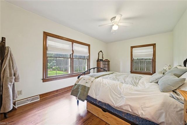 18 Cypress RD, Portsmouth, VA 23701