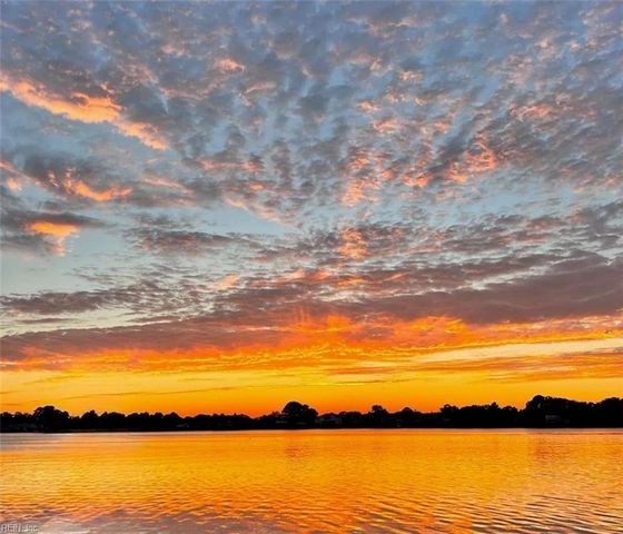 18 Cypress RD, Portsmouth, VA 23701