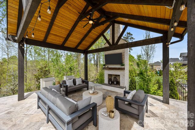 18509 Doves Crest Road, Cornelius, NC 28031