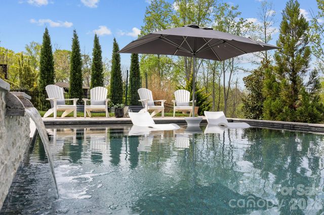 18509 Doves Crest Road, Cornelius, NC 28031