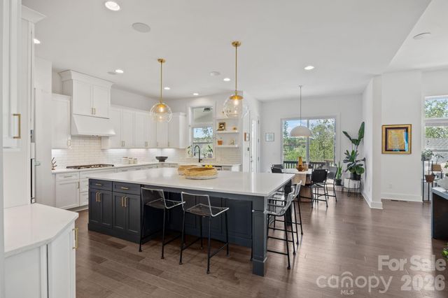18509 Doves Crest Road, Cornelius, NC 28031