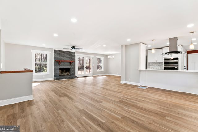 176 Hidden Valley Road, Fayetteville, GA 30214