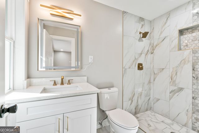 176 Hidden Valley Road, Fayetteville, GA 30214