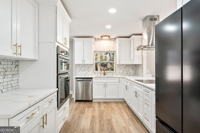 176 Hidden Valley Road, Fayetteville, GA 30214