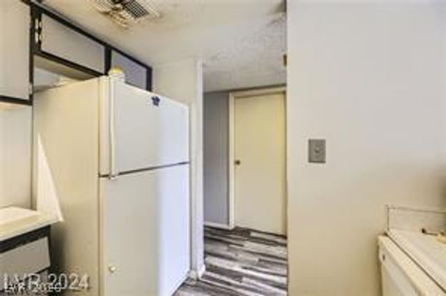 4232 Kona Coast Way, Las Vegas, NV 89121