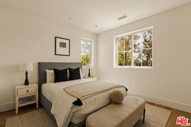 9521 Cattaraugus Avenue, Los Angeles, CA 90034