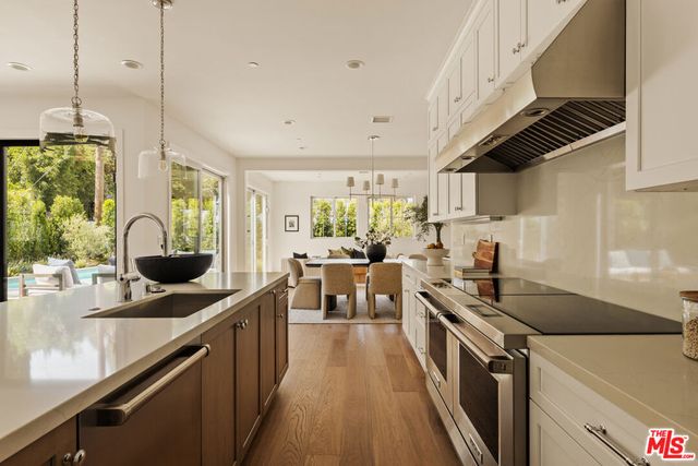 9521 Cattaraugus Avenue, Los Angeles, CA 90034