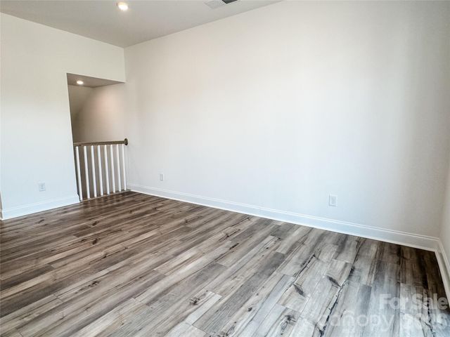 7040 Westrow Avenue, Charlotte, NC 28278