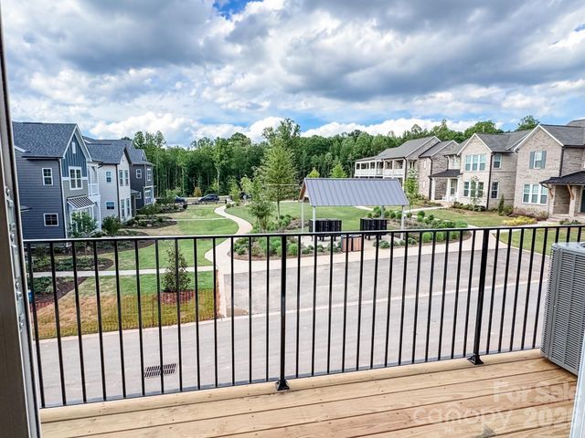 7040 Westrow Avenue, Charlotte, NC 28278