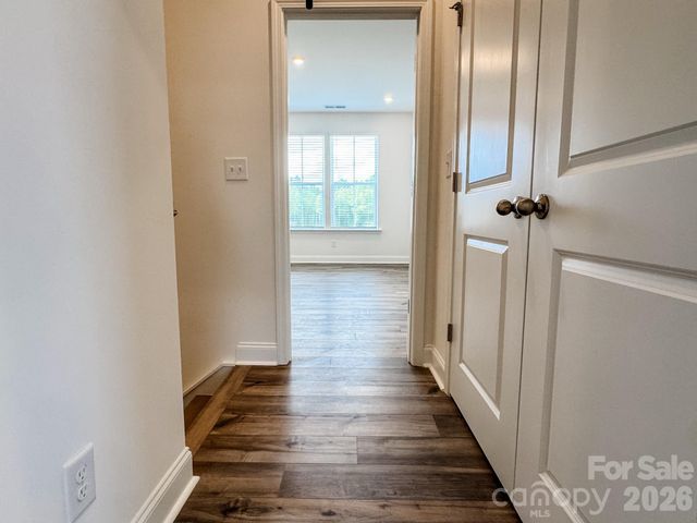 7040 Westrow Avenue, Charlotte, NC 28278
