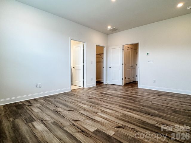 7040 Westrow Avenue, Charlotte, NC 28278
