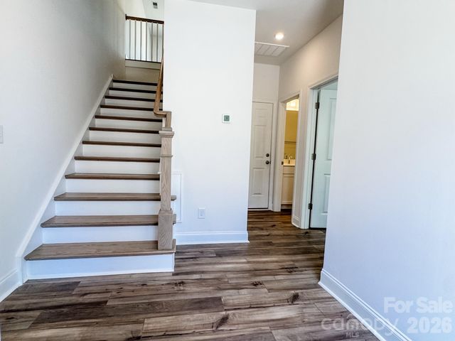 7040 Westrow Avenue, Charlotte, NC 28278