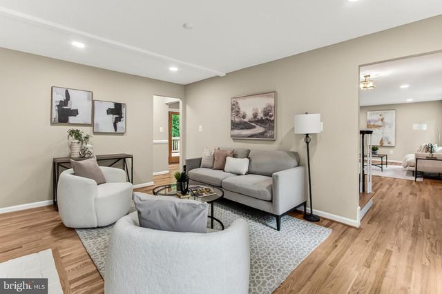 4151 ORCHARD DR, Fairfax, VA 22032