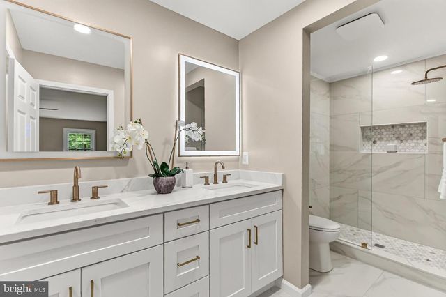 4151 ORCHARD DR, Fairfax, VA 22032
