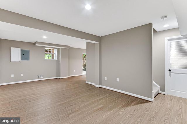 4151 ORCHARD DR, Fairfax, VA 22032