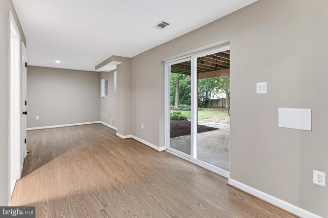 4151 ORCHARD DR, Fairfax, VA 22032