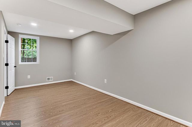 4151 ORCHARD DR, Fairfax, VA 22032