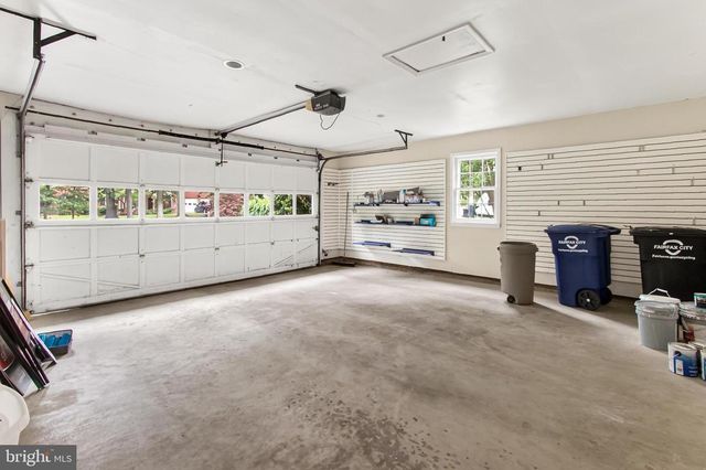 4151 ORCHARD DR, Fairfax, VA 22032