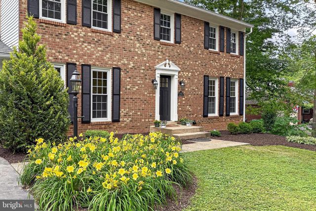 4151 ORCHARD DR, Fairfax, VA 22032
