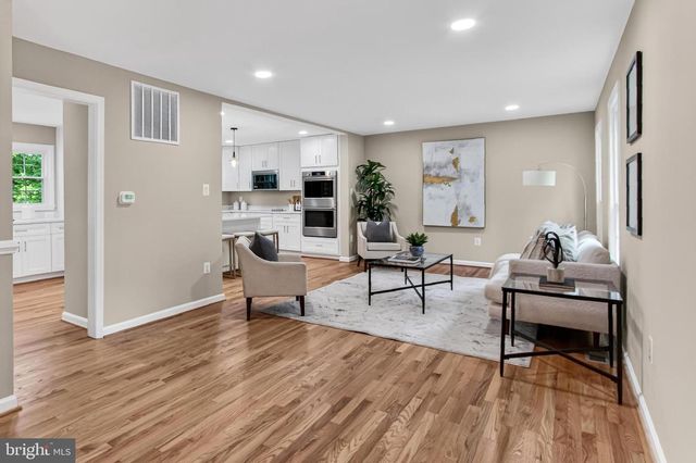 4151 ORCHARD DR, Fairfax, VA 22032