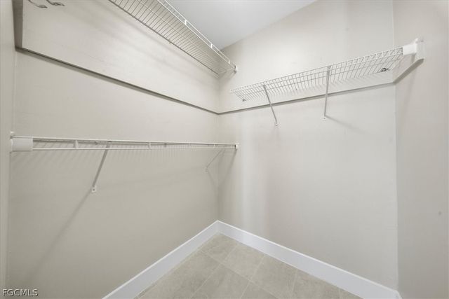 5826 Algiers ST, Fort Myers, FL 33919