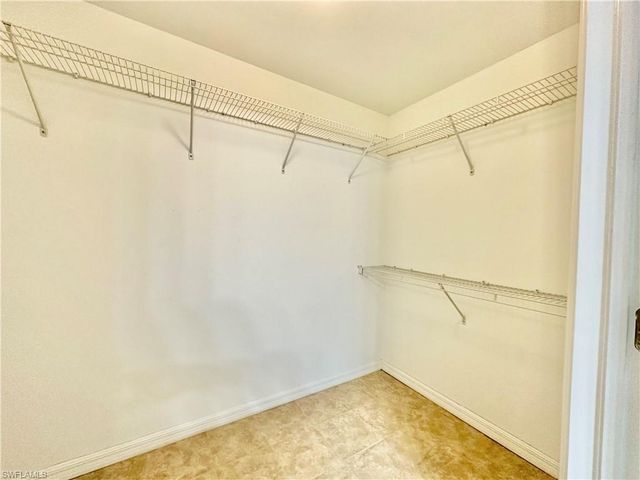 1345 Henley ST 707, Naples, FL 34105