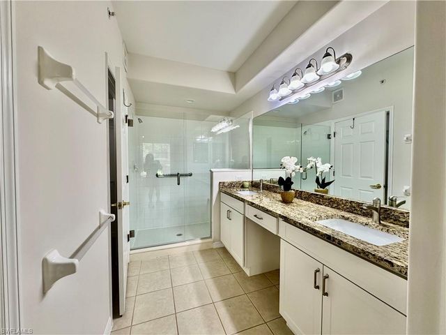 1345 Henley ST 707, Naples, FL 34105