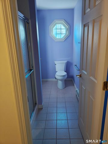 23 Dacosta Drive 23, Newington, CT 06111