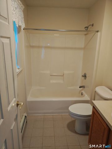 23 Dacosta Drive 23, Newington, CT 06111