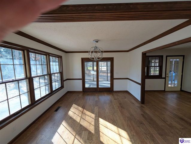 697 St Andrews Road, Brandenburg, KY 40108