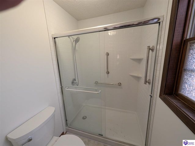 697 St Andrews Road, Brandenburg, KY 40108