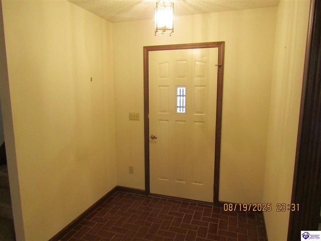 697 St Andrews Road, Brandenburg, KY 40108