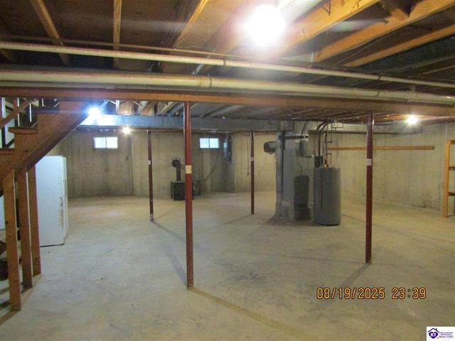 697 St Andrews Road, Brandenburg, KY 40108