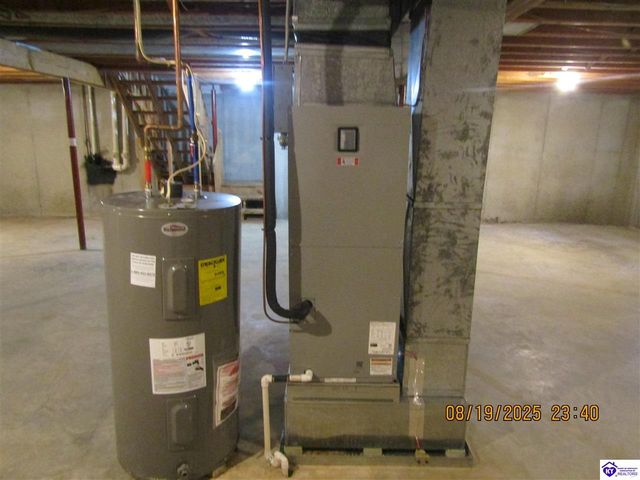 697 St Andrews Road, Brandenburg, KY 40108