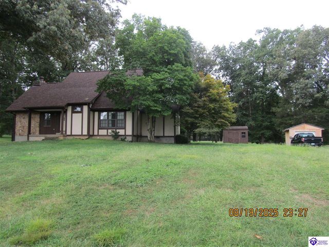 697 St Andrews Road, Brandenburg, KY 40108